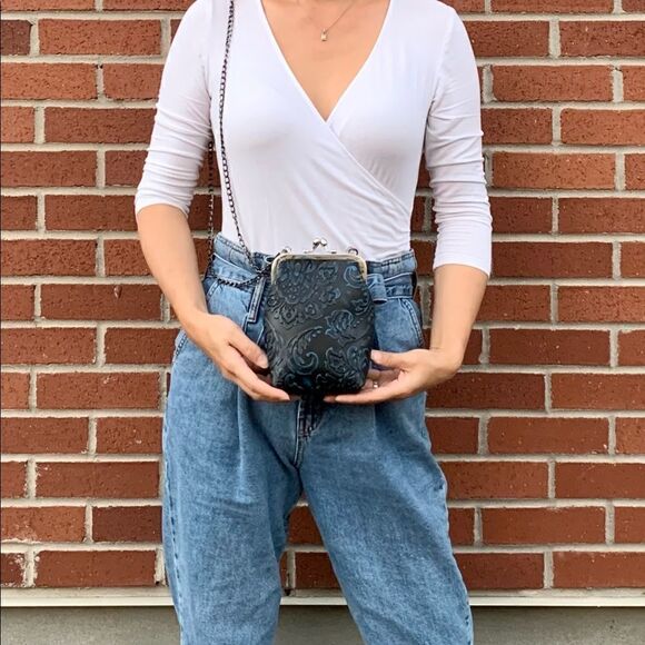 Vintage Style Handmade Genuine Embossed Leather Purse/ Phone case/Crossbody - Picture 4 of 12